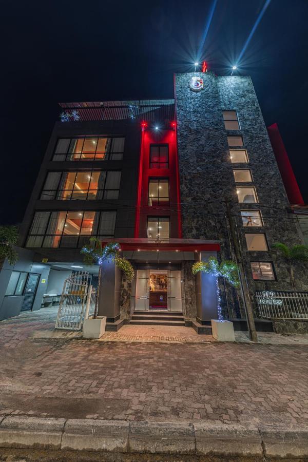 Earl'S Red Colombo Hotell Eksteriør bilde
