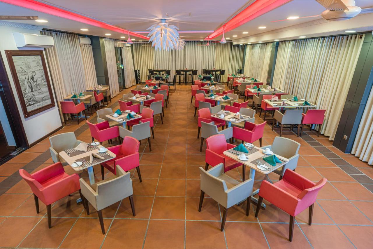 Earl'S Red Colombo Hotell Eksteriør bilde